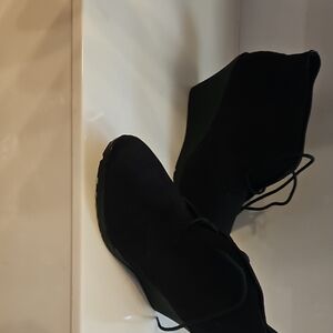 Women's Black Ankle Boots By White Mountain Size 10